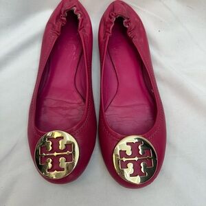 Tory Burch Pink Leather Flats with Gold Logo 6.5